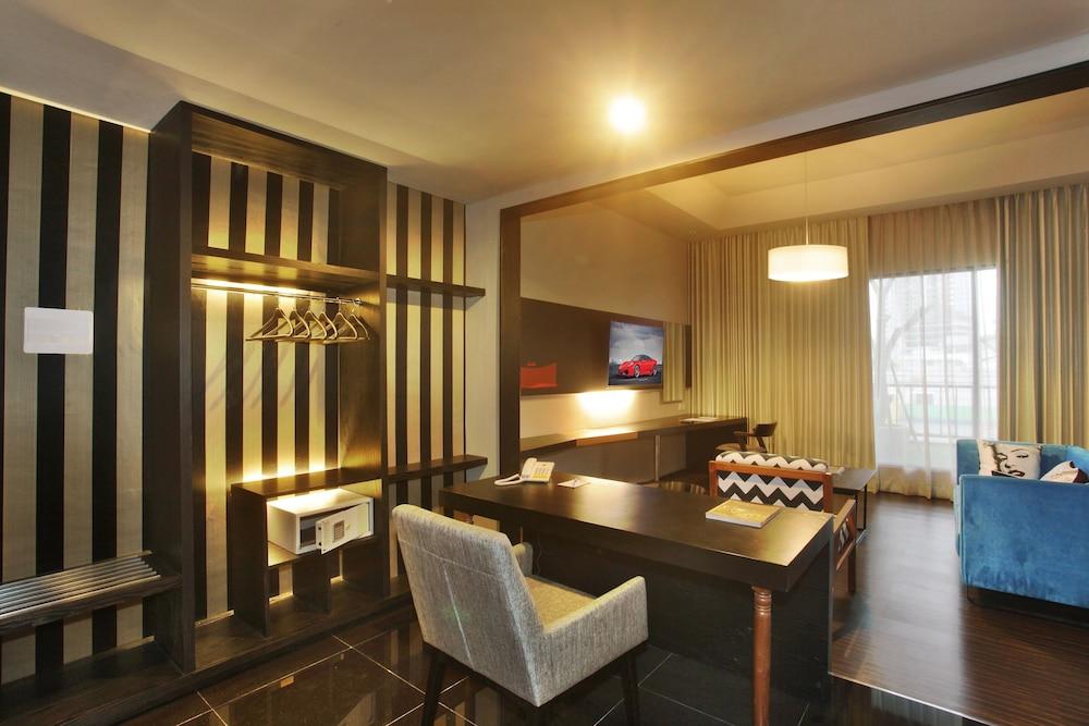 Cabin Hotel Jakarta Eksteriør billede