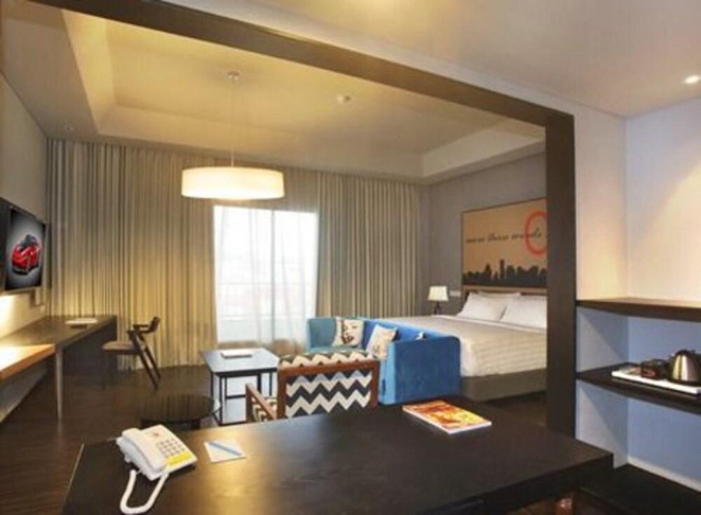 Cabin Hotel Jakarta Eksteriør billede